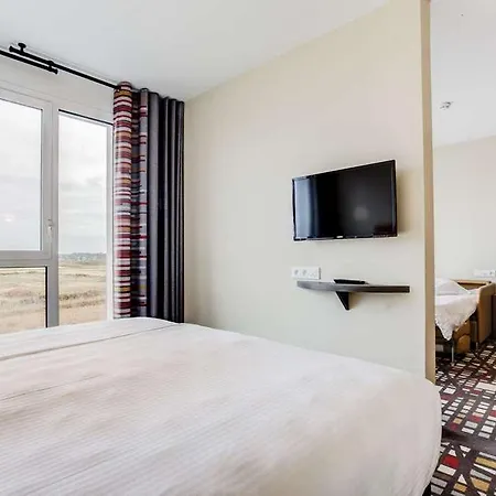 Hotel Spark By Hilton Lyon Eurexpo
