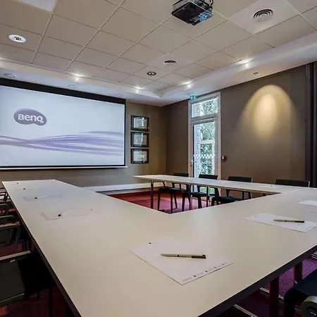 Hotel Spark By Hilton Lyon Eurexpo