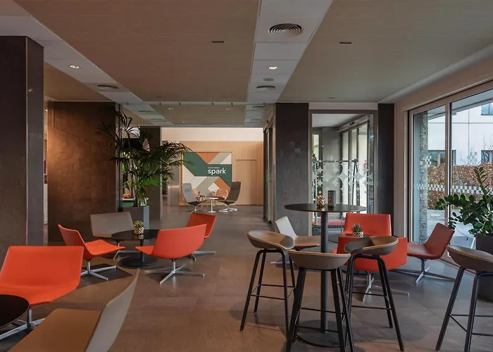Spark By Hilton Lyon Eurexpo 酒店