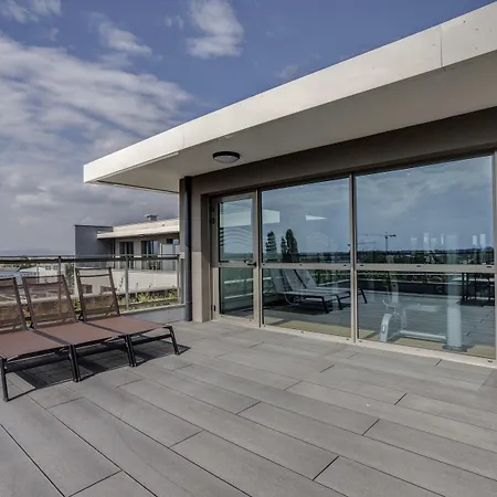 Ξενοδοχείο Parkest Genas