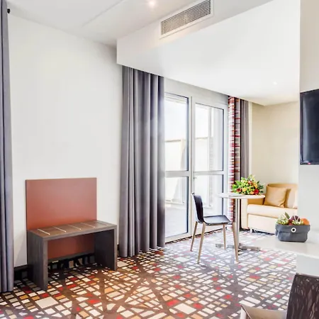 Ξενοδοχείο Parkest