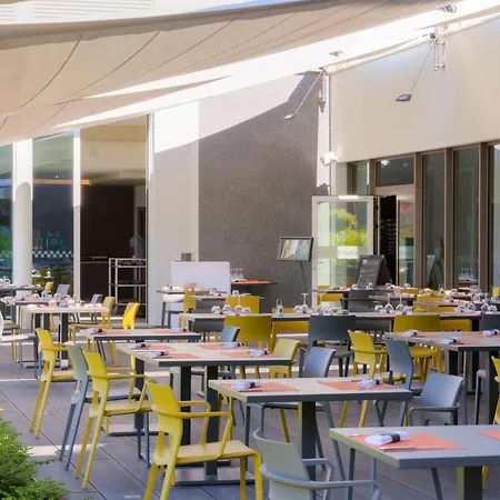 Otel Spark By Hilton Lyon Eurexpo 3*