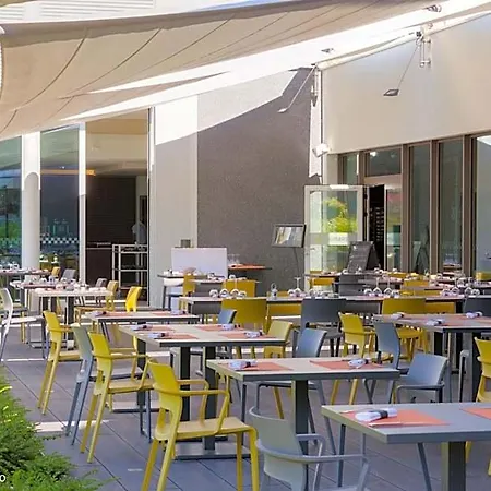Spark By Hilton Lyon Eurexpo Hotel 3*