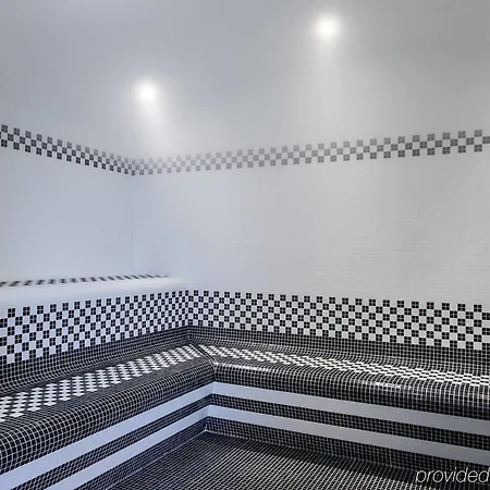 Hotel Parkest 3*
