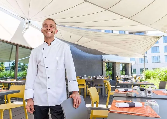 Spark By Hilton Lyon Eurexpo Hotel 3*