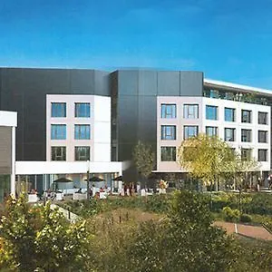 Otel Spark By Hilton Lyon Eurexpo 3*